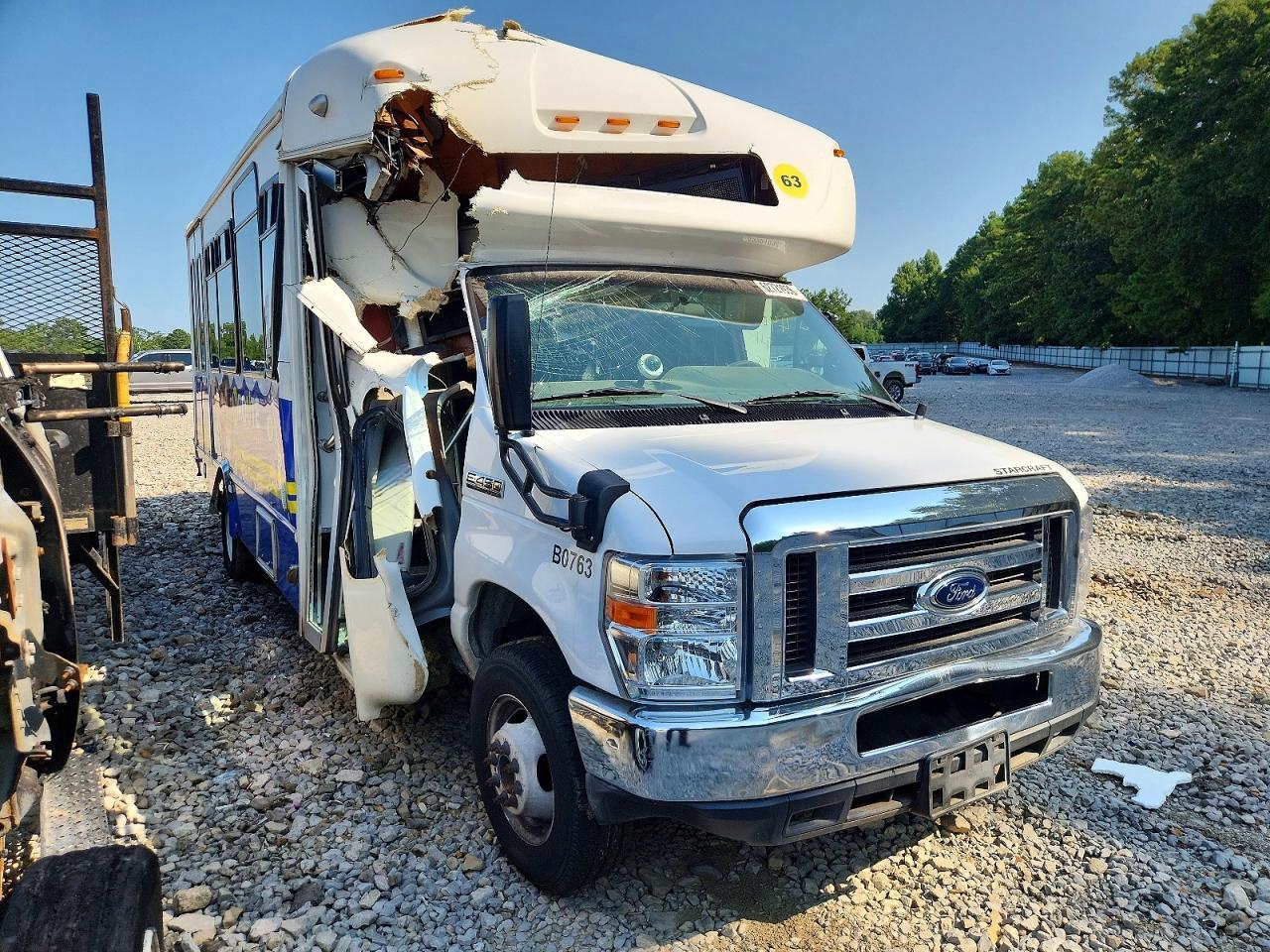 2019 Ford E450 - Shuttle Bus