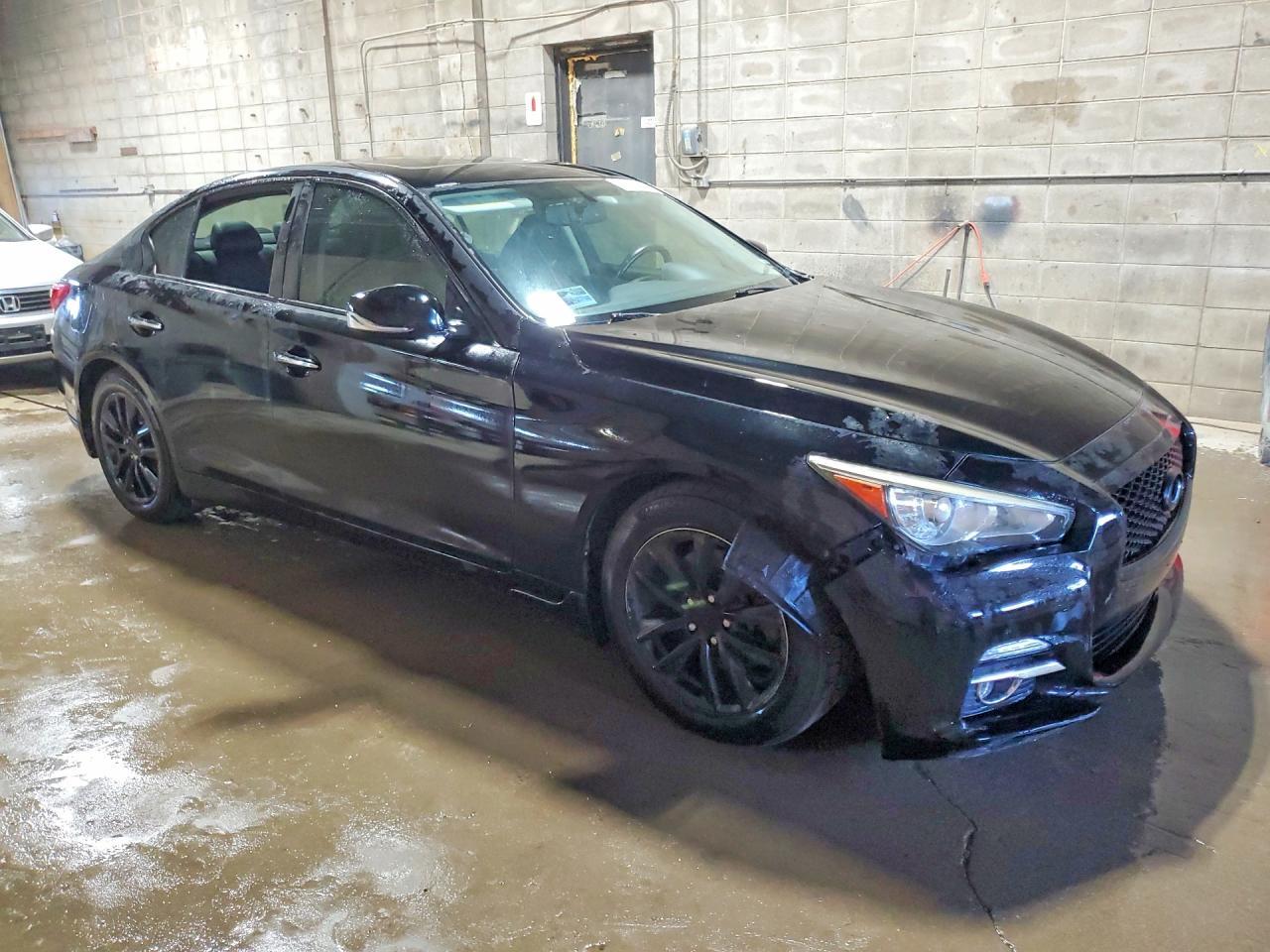 2016 Infiniti Q50 3.0T Premium - Image 4