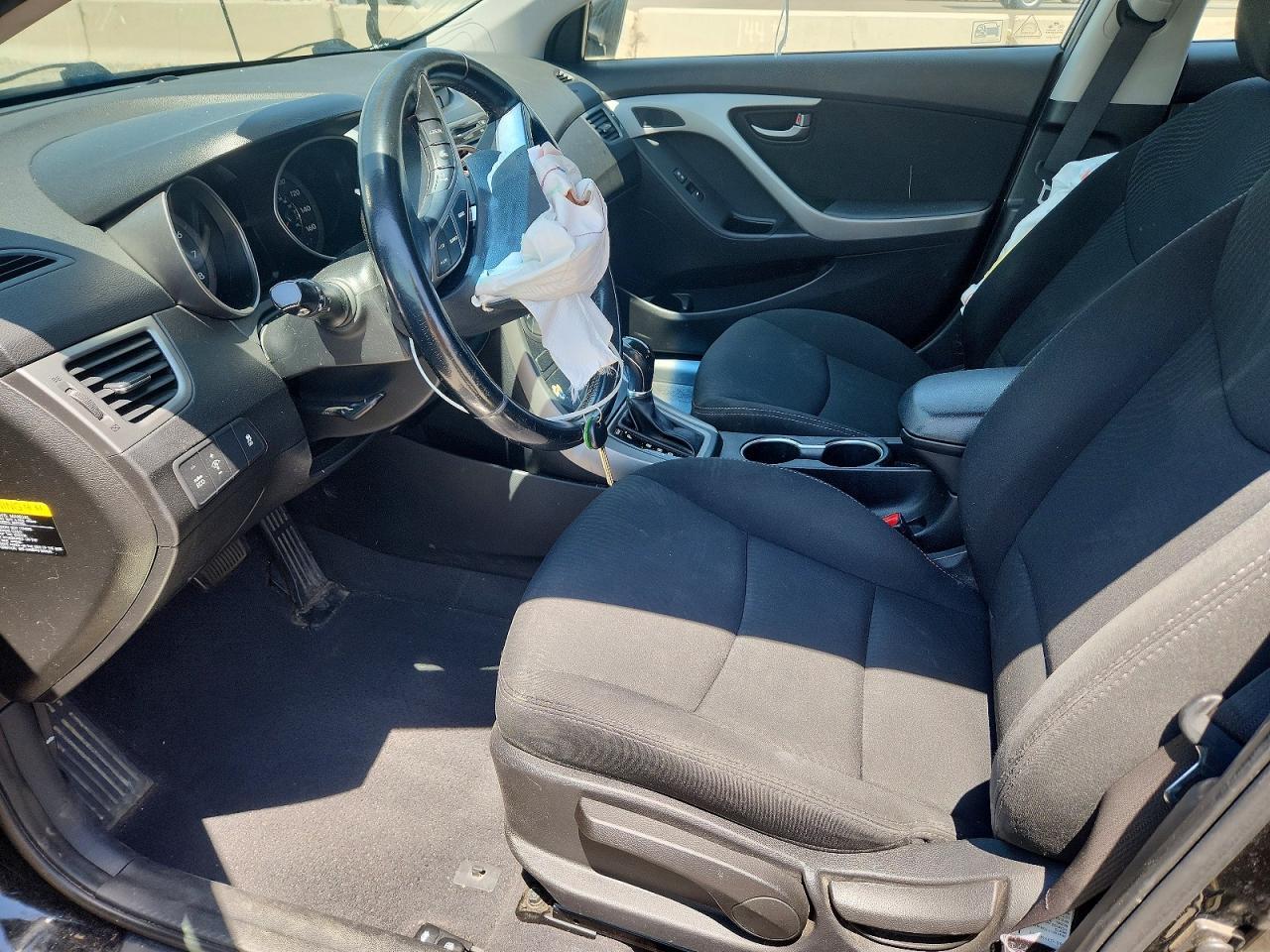 2015 Hyundai Elantra Se - Фото 7