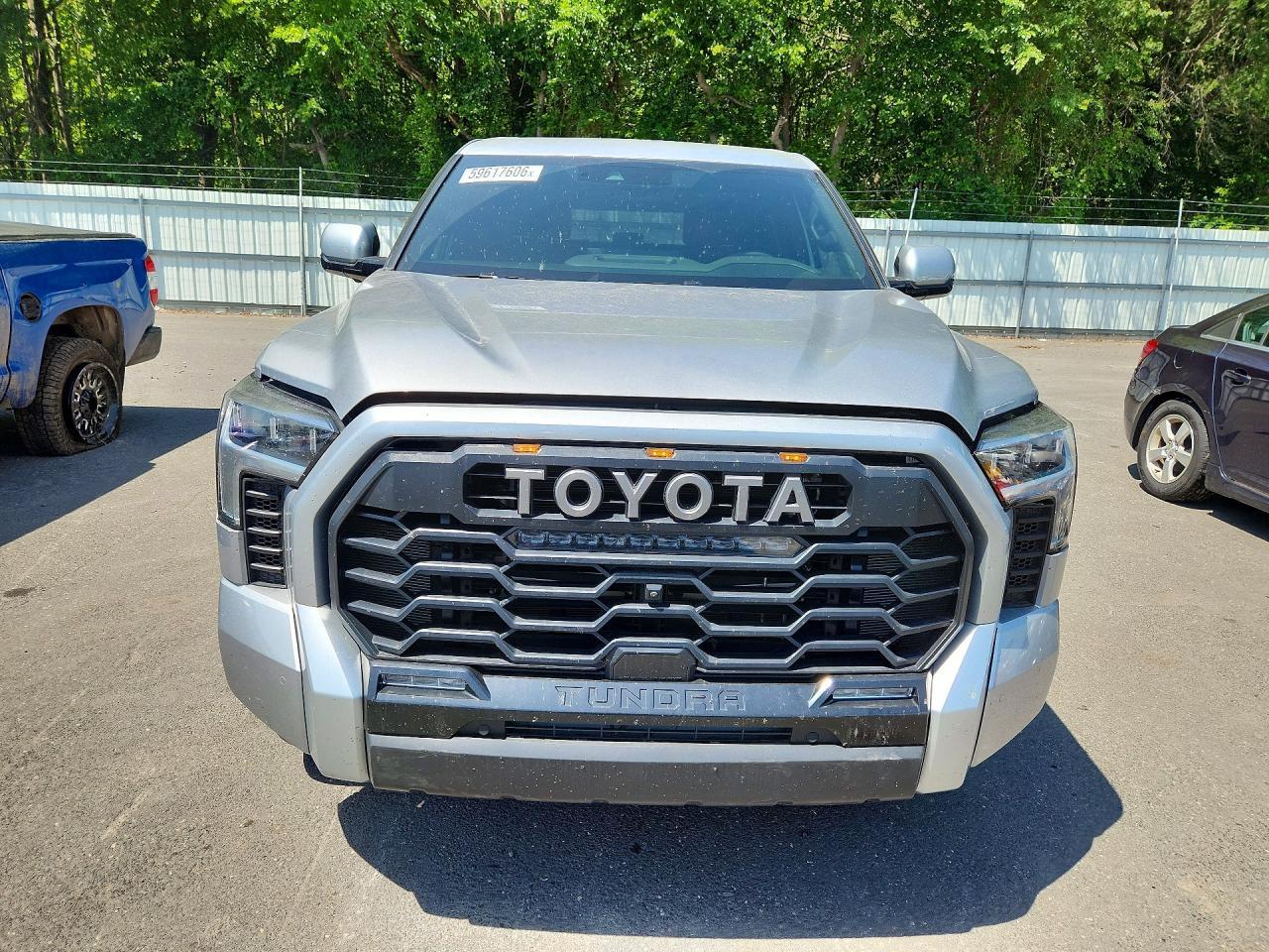 2024 Toyota Tundra Platinum - Image 5