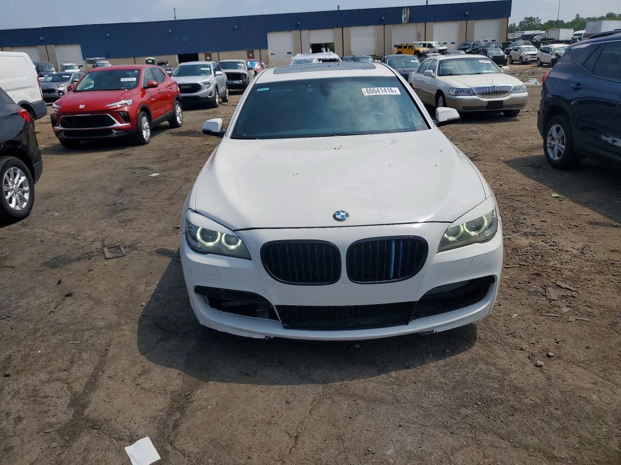 2013 BMW 750 Li - Image 5