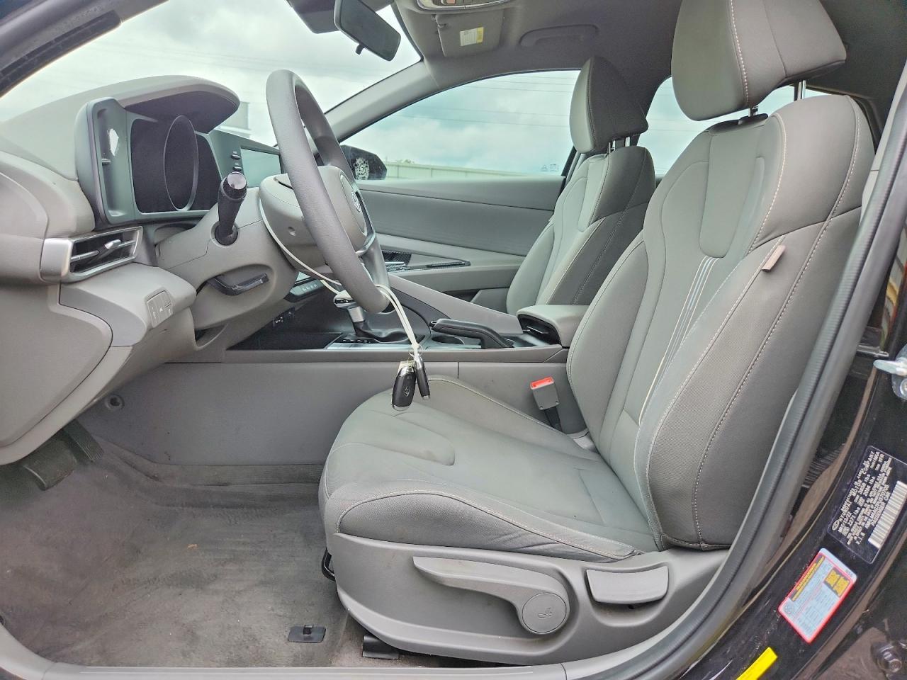 2023 Hyundai Elantra Sel - Image 7