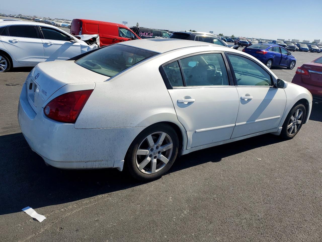 2004 Nissan Maxima 3.5 Se - Фото 3