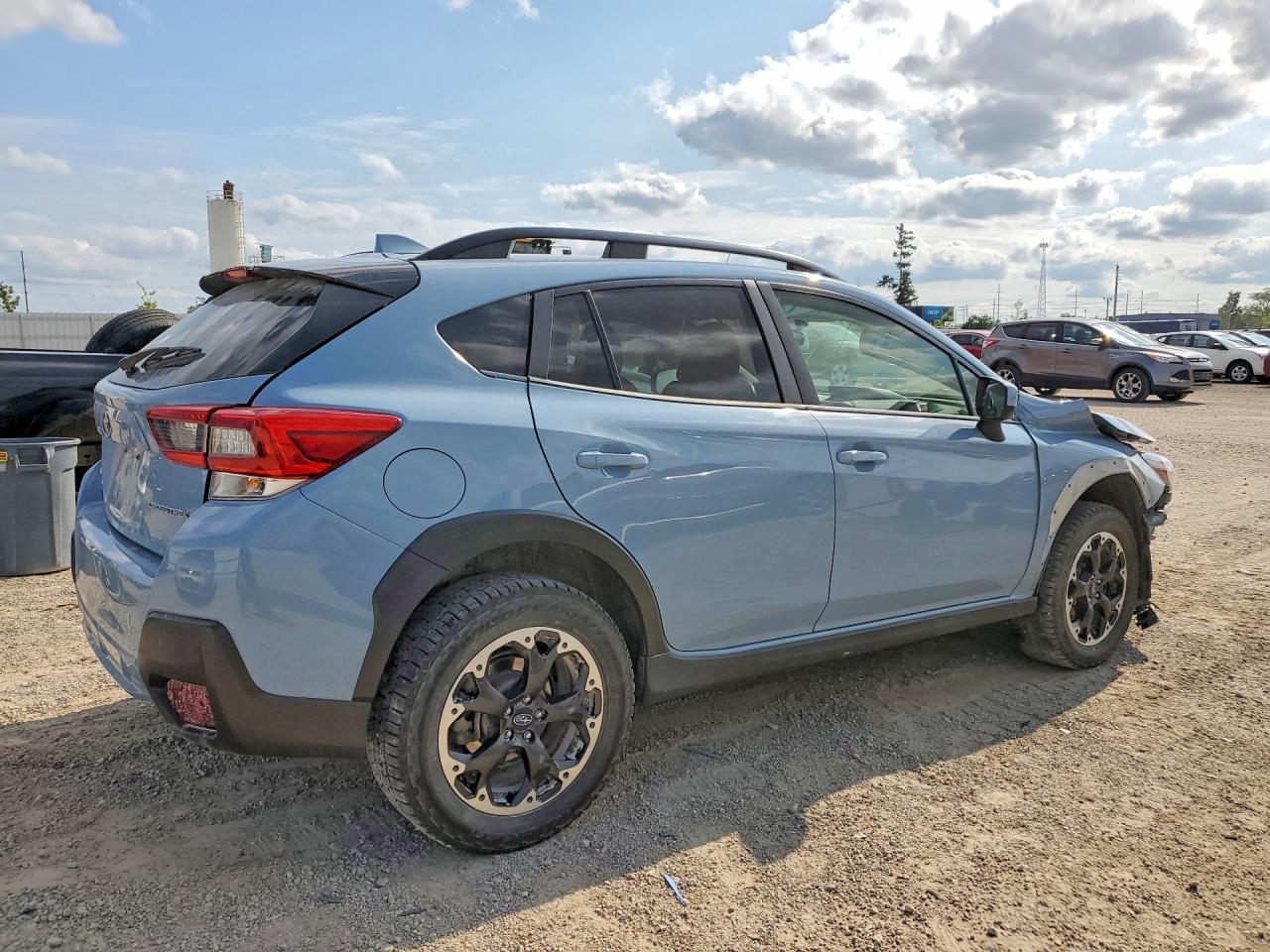 2022 Subaru Crosstrek Premium - Фото 3