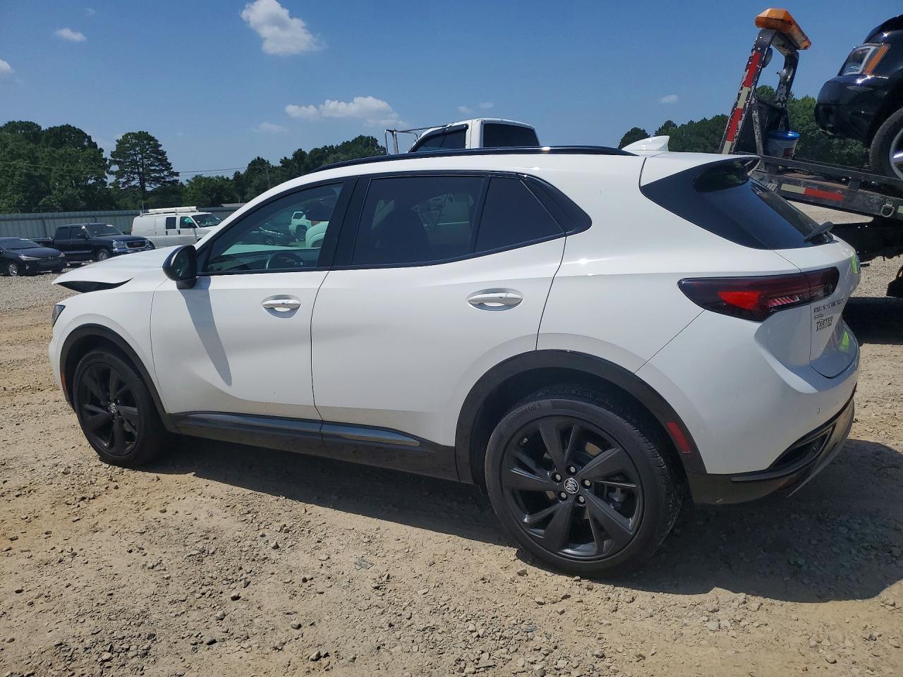 2023 Buick Envision Essence - Фото 2