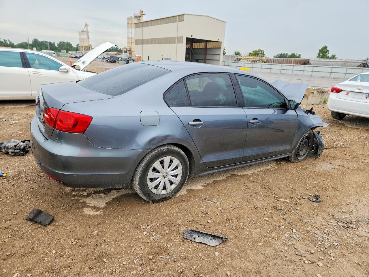 2013 Volkswagen Jetta Base - Фото 3