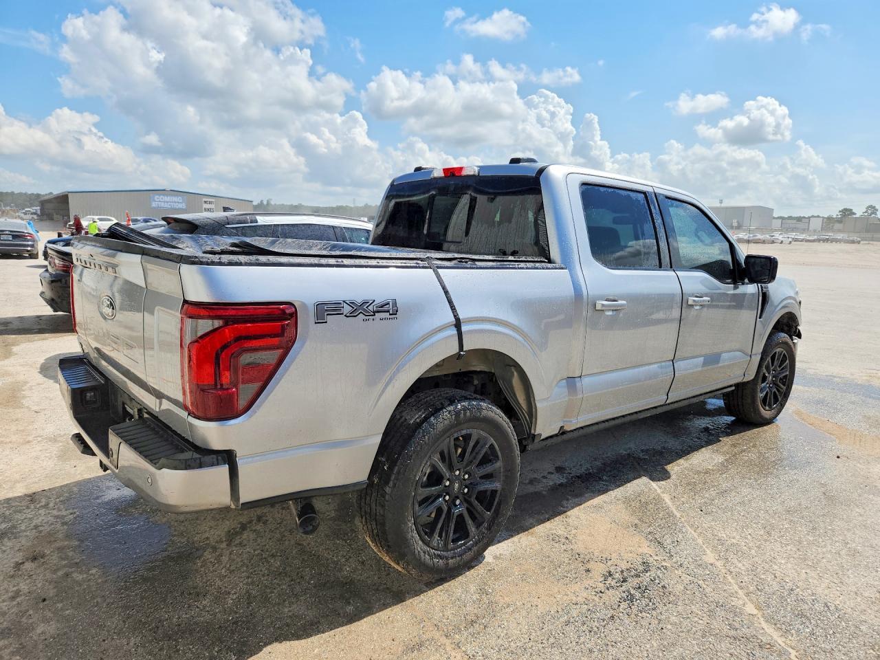 2025 Ford F150 Platinum - Фото 3