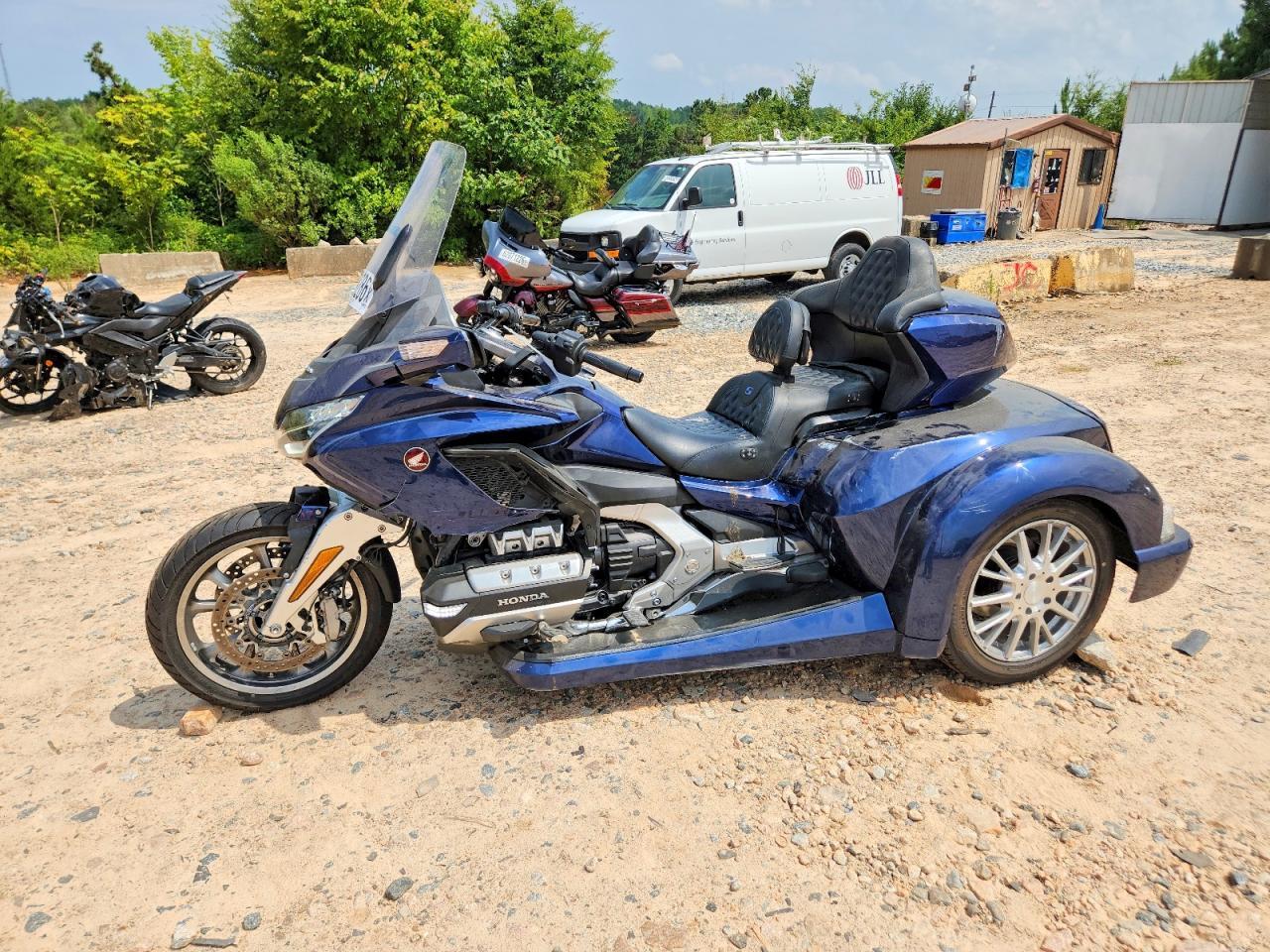 2018 Honda Gl1800 D - Фото 3