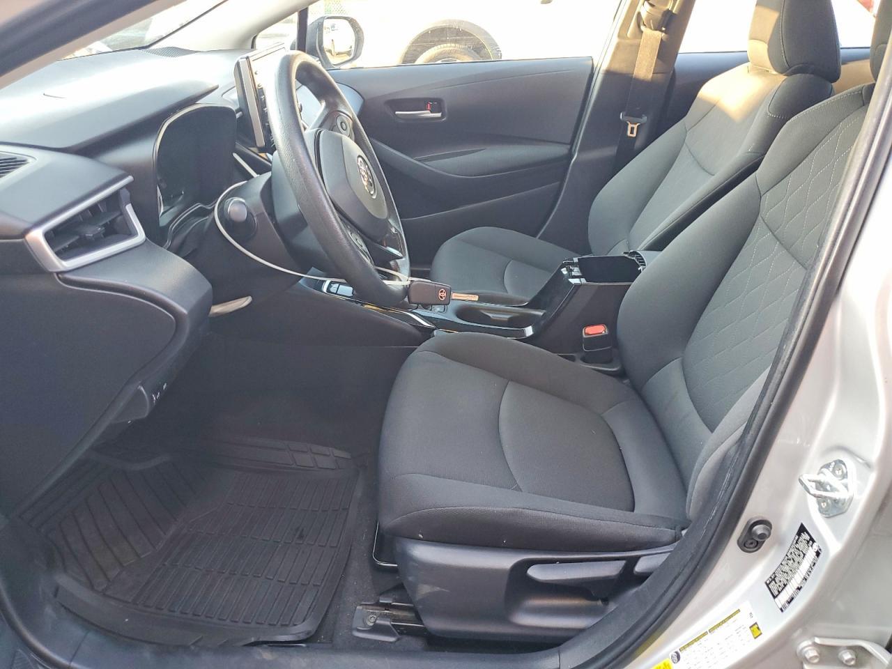 2021 Toyota Corolla Le - Фото 7