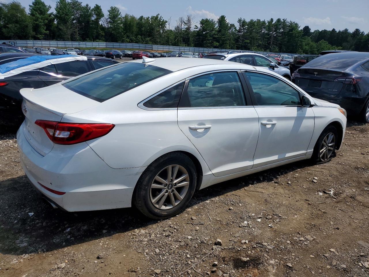 2017 Hyundai Sonata Se - Фото 3