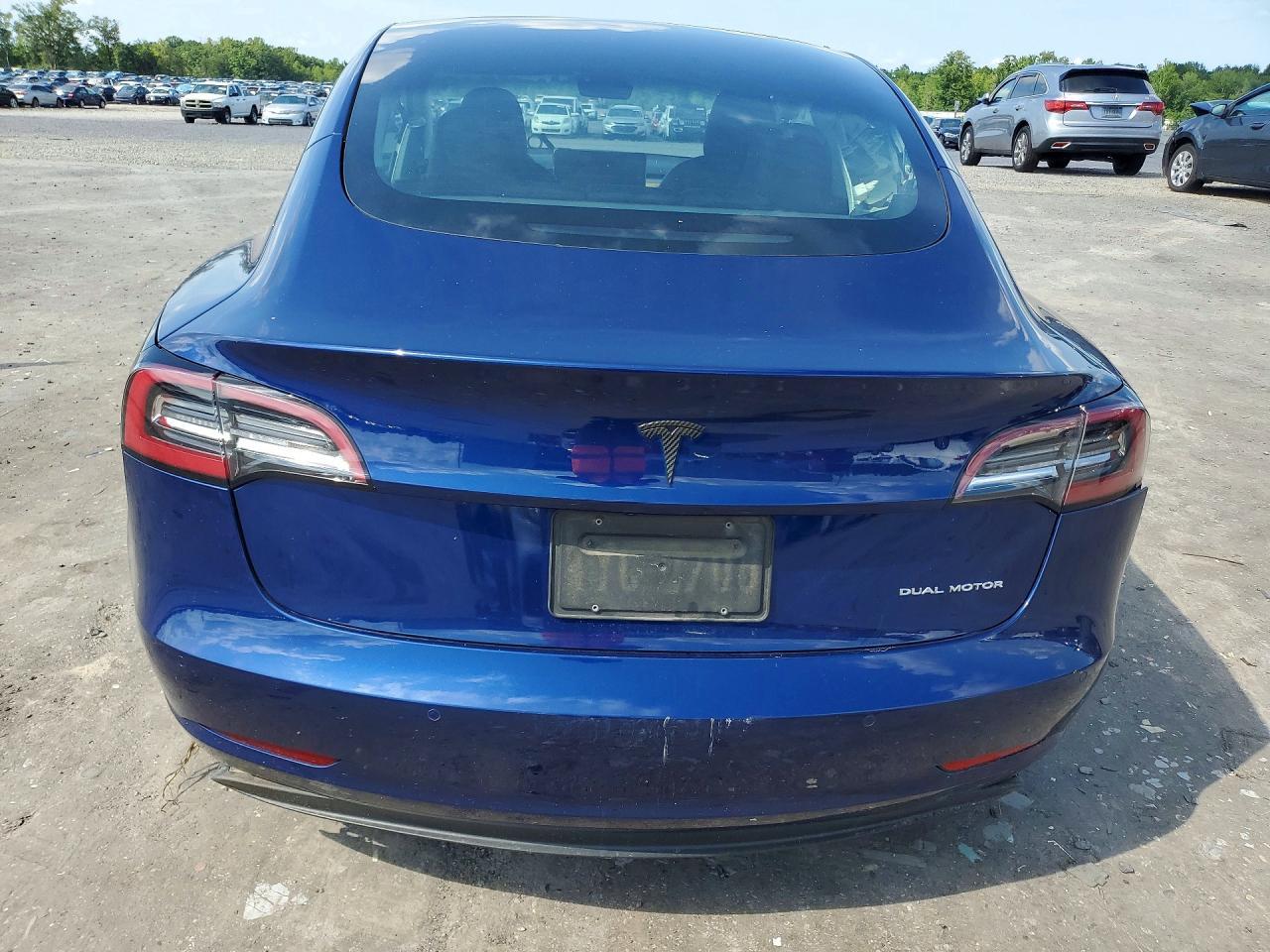 2021 Tesla Model 3 - Image 6