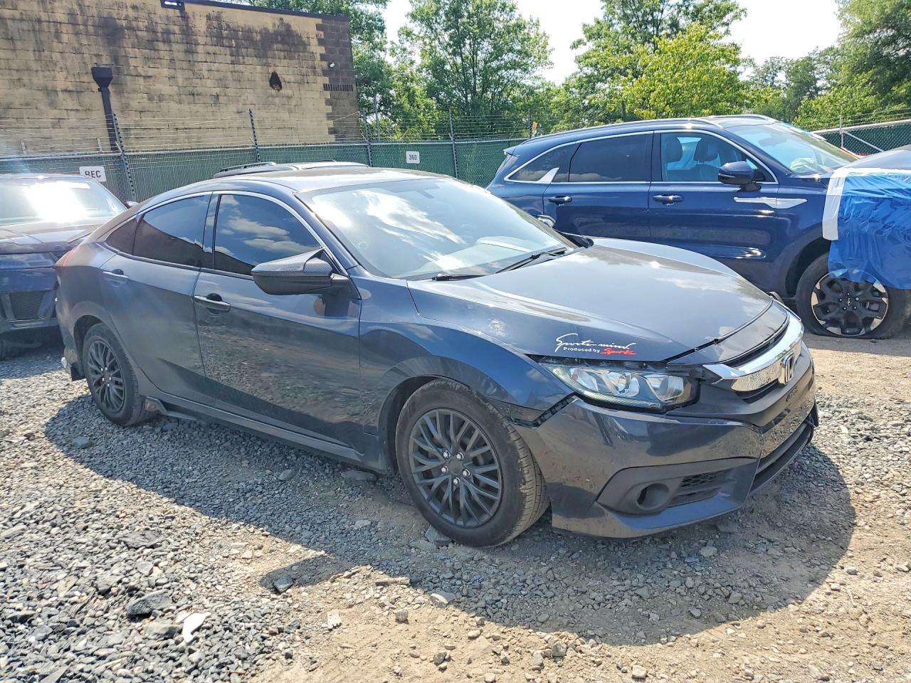 2017 Honda Civic Lx - Image 4