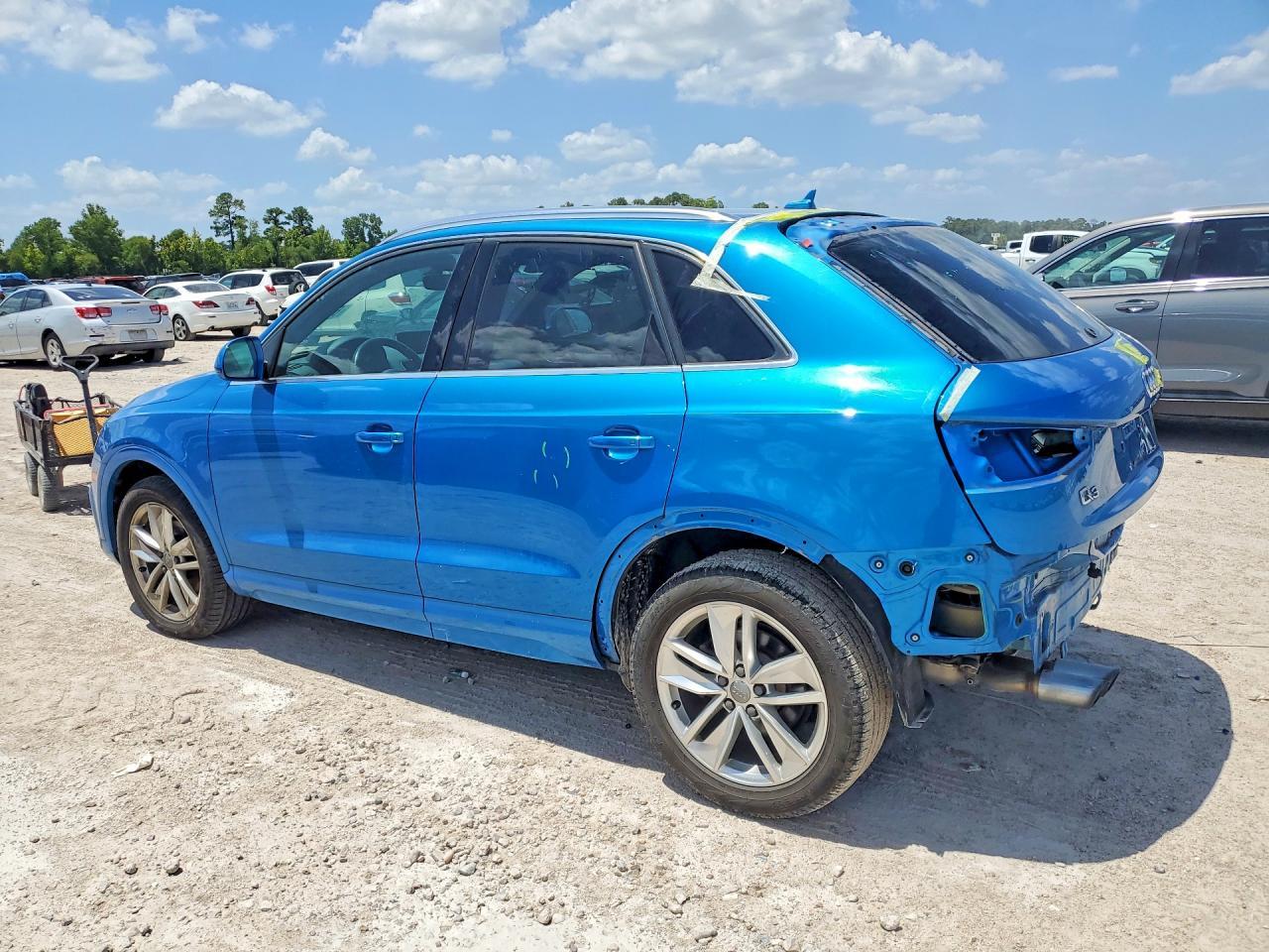 2016 Audi Q3 Premium Plus - Фото 2