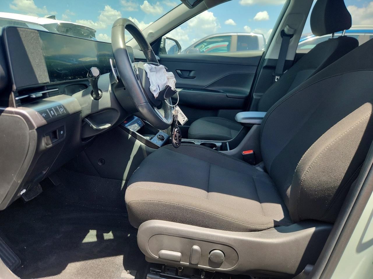 2025 Hyundai Kona Sel - Фото 7
