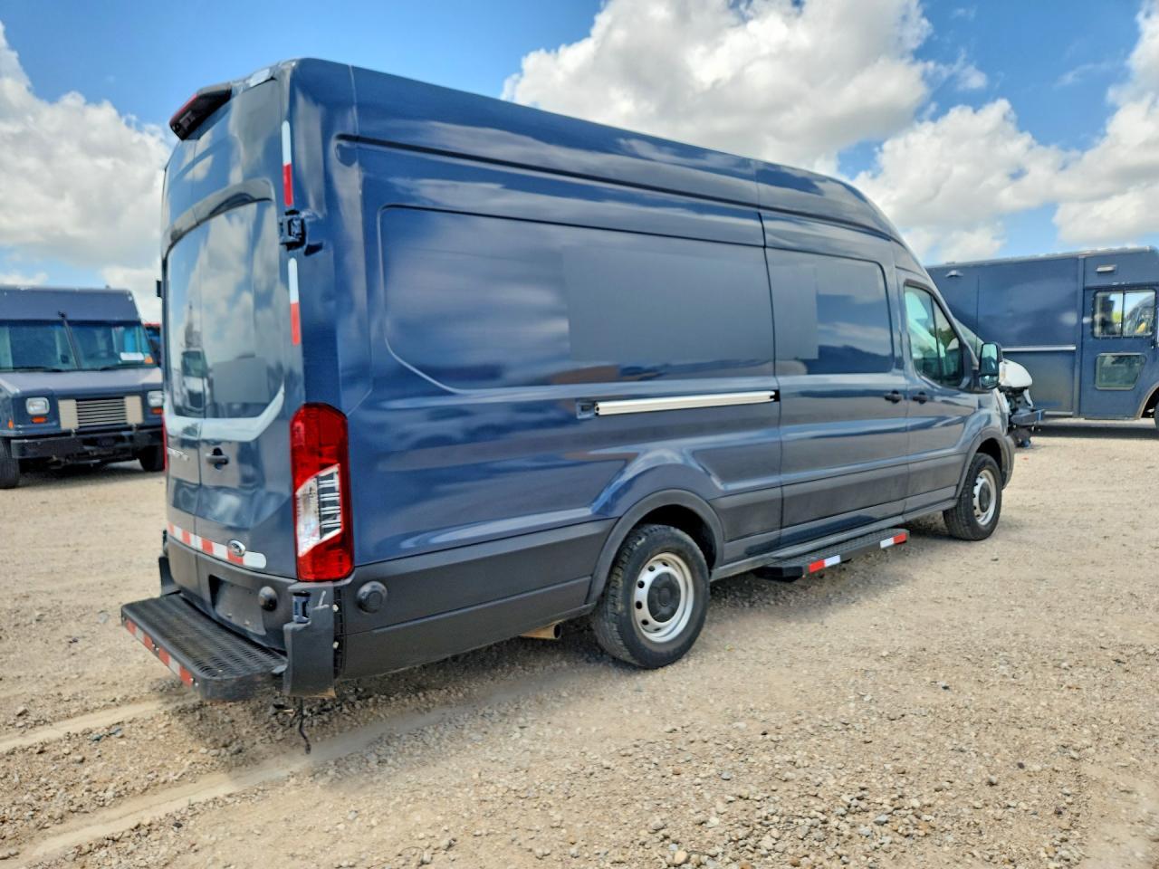 2020 Ford Transit T-250 - Image 3