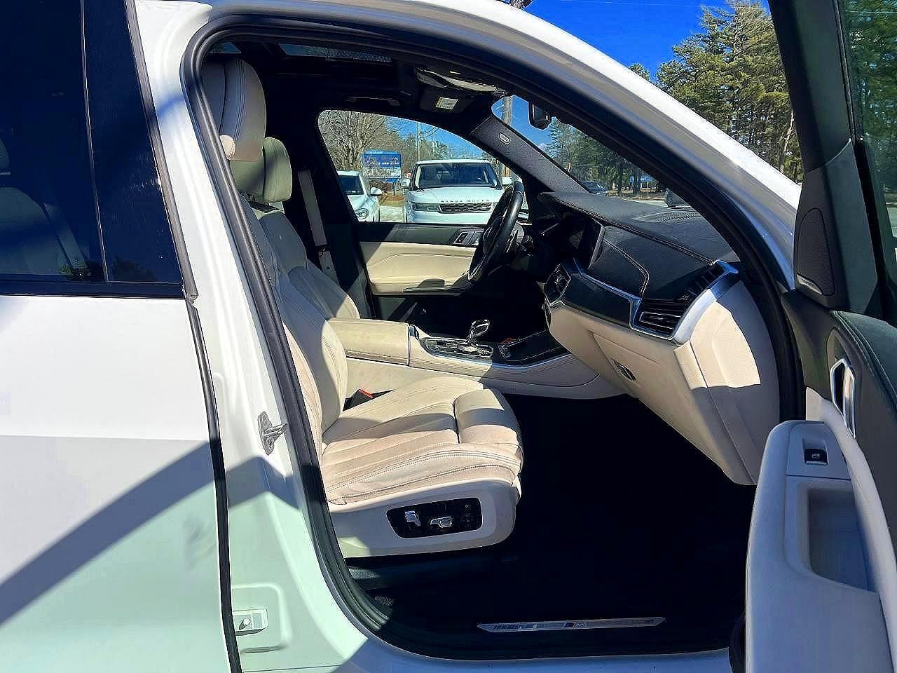 2021 BMW X5 xDrive45E - Image 5