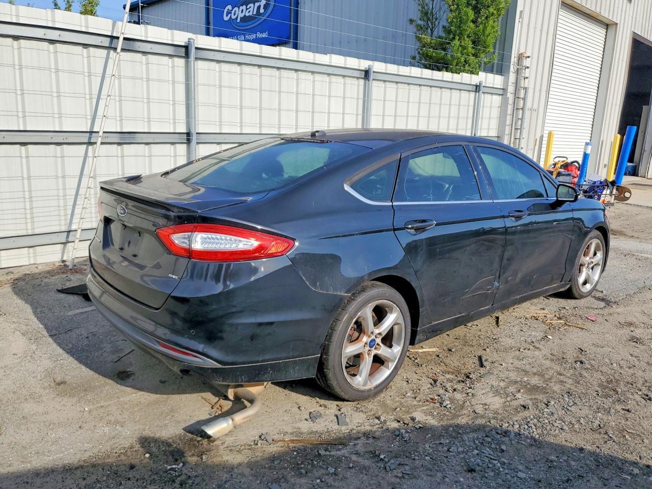2016 Ford Fusion Se - Image 3