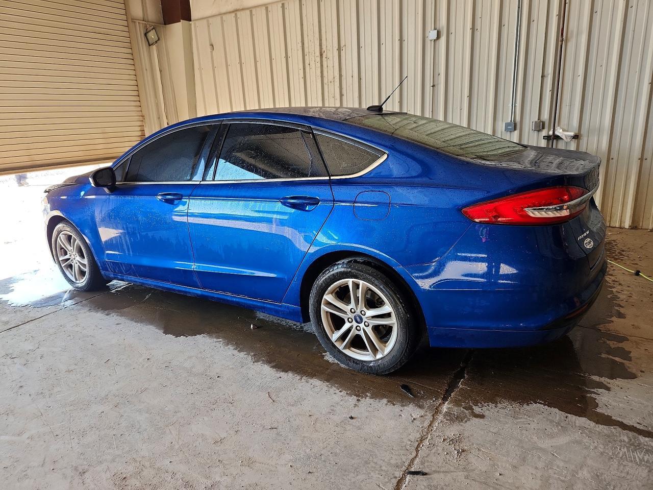 2018 Ford Fusion Se - Фото 2