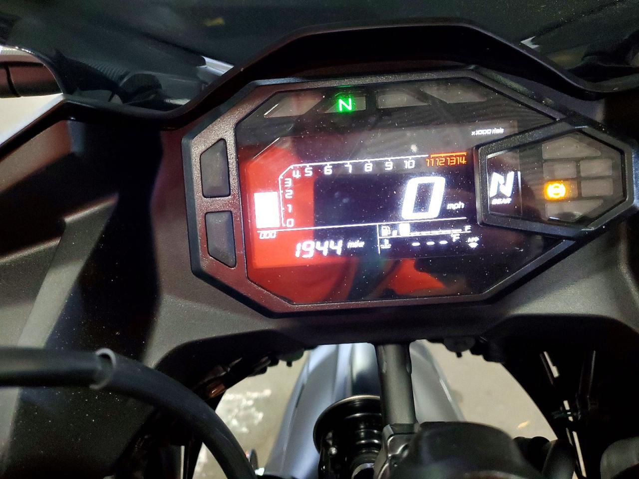 2026 Kawasaki Ex500 - Фото 7