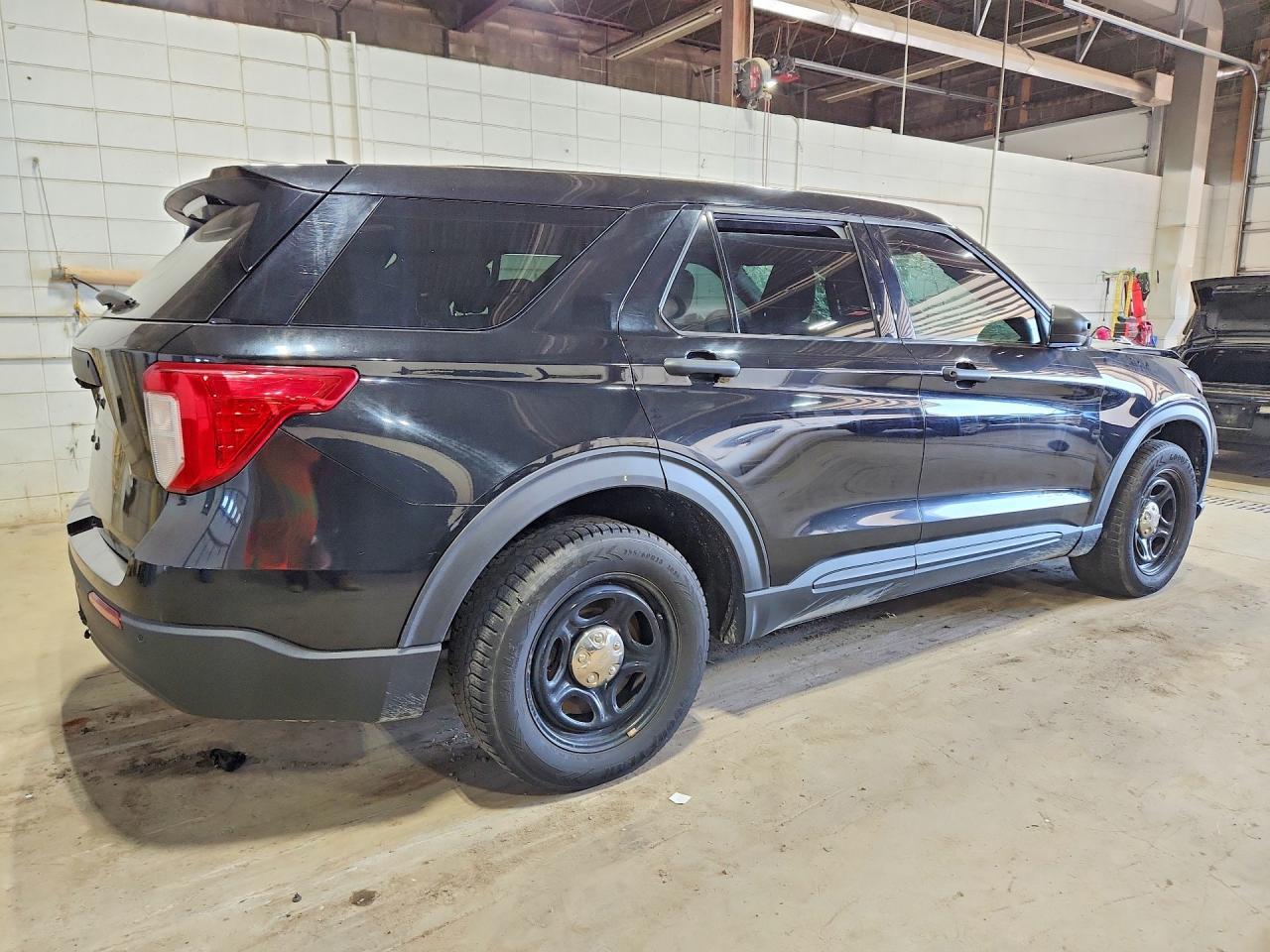 2020 Ford Explorer Police Interceptor - Image 3