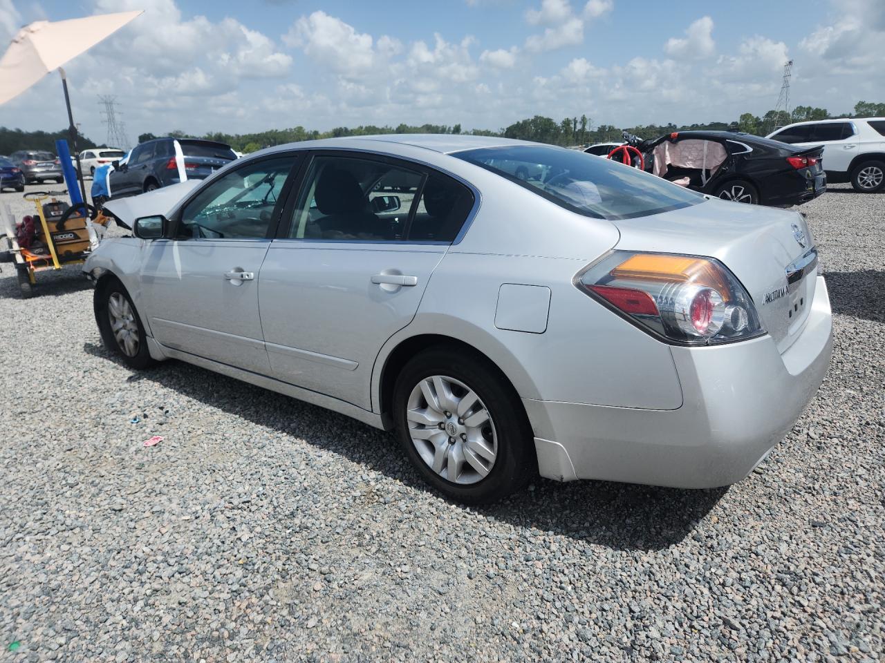 2012 Nissan Altima 2.5 - Image 2