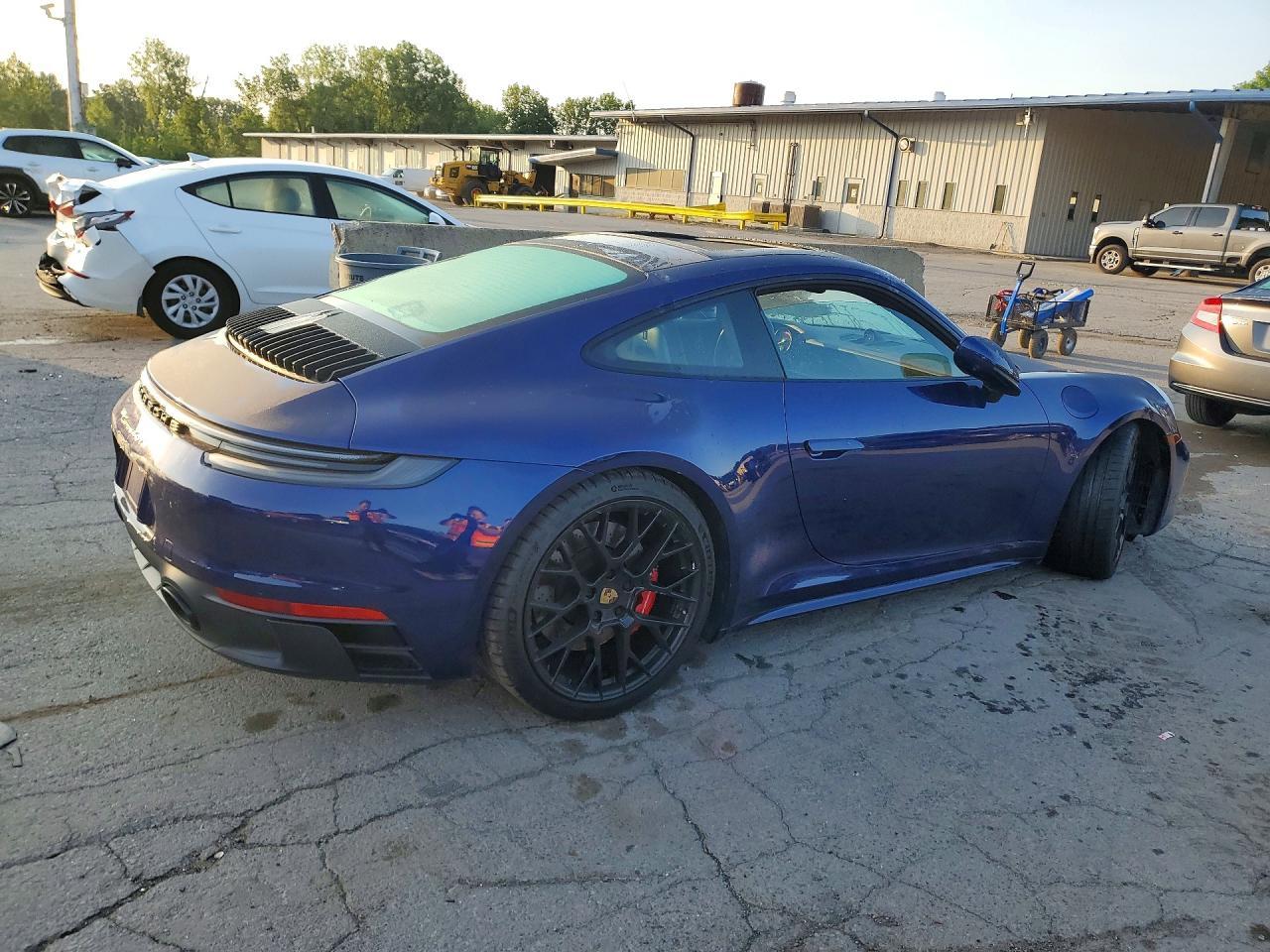 2023 Porsche 911 Carrera S - Image 3