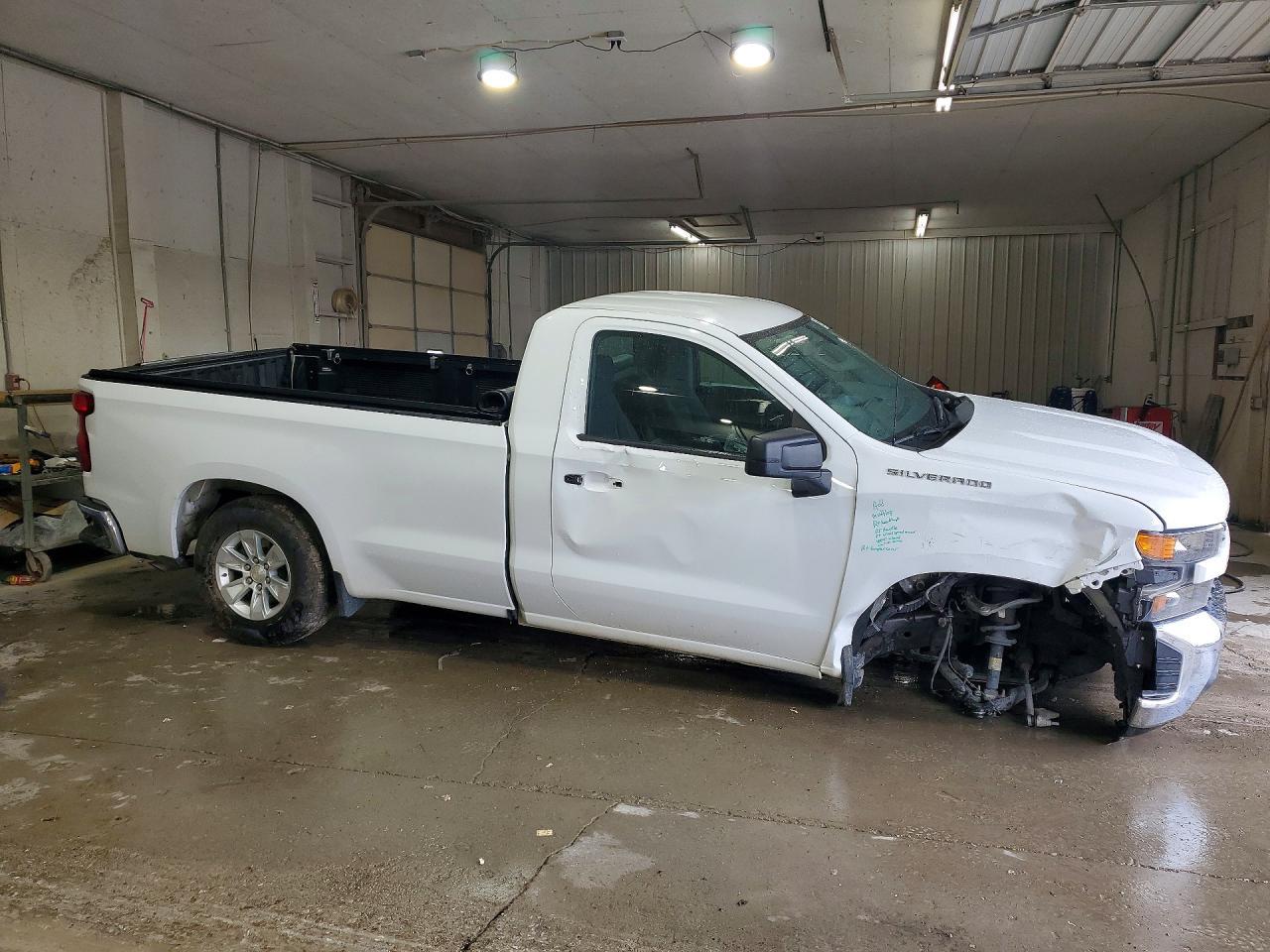 2021 Chevrolet Silverado C1500 - Фото 4