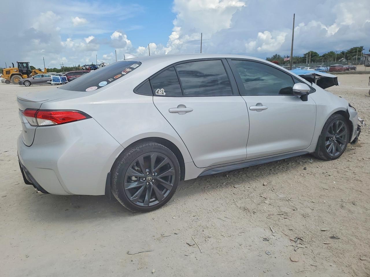 2025 Toyota Corolla Se - Фото 3