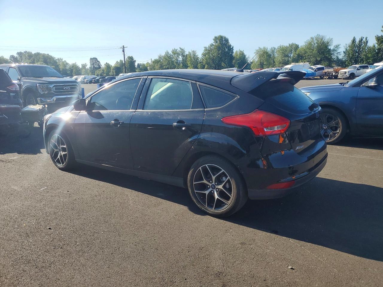 2018 Ford Focus Sel - Image 2