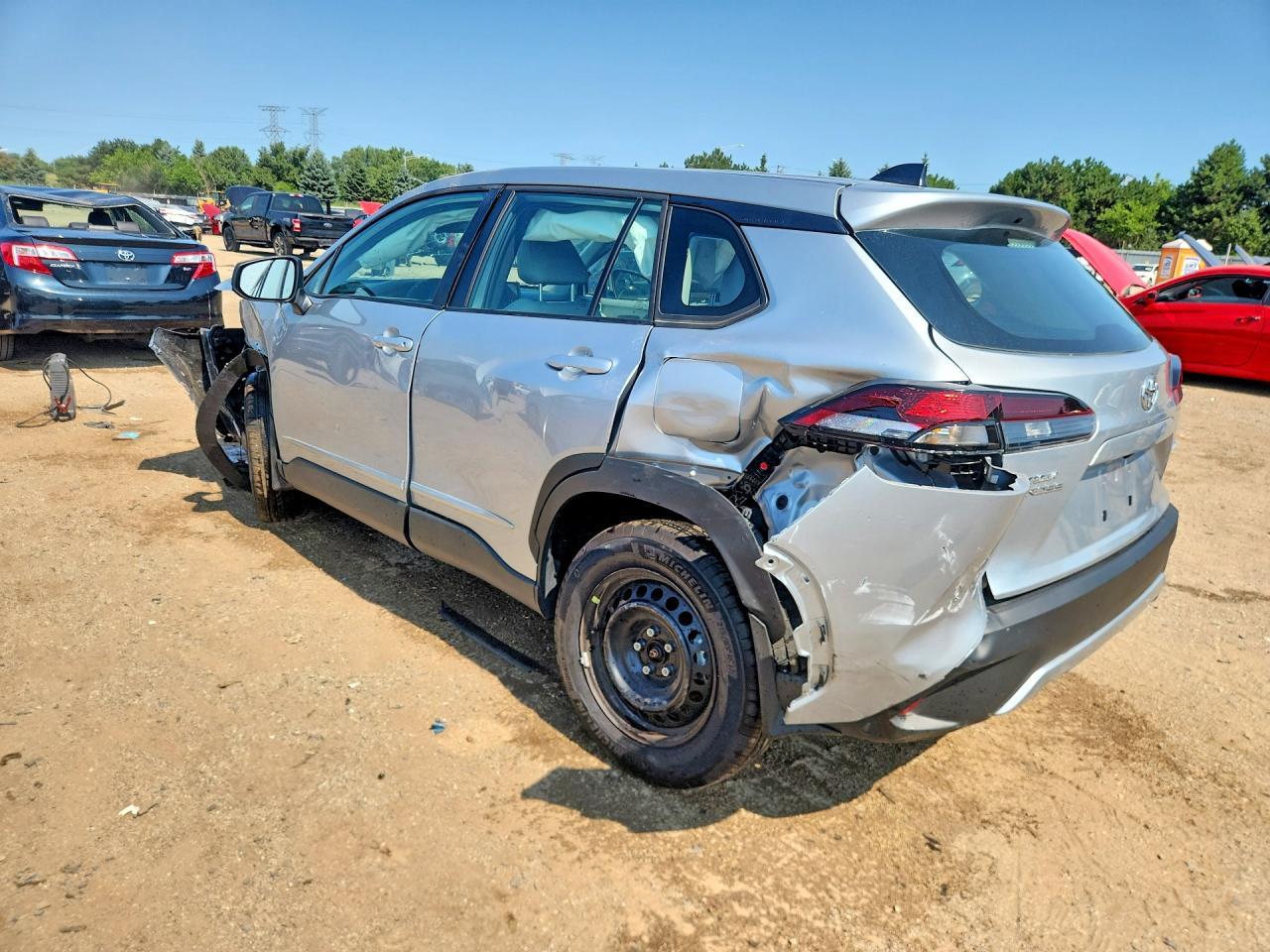 2026 Toyota Corolla Cross L - Фото 2