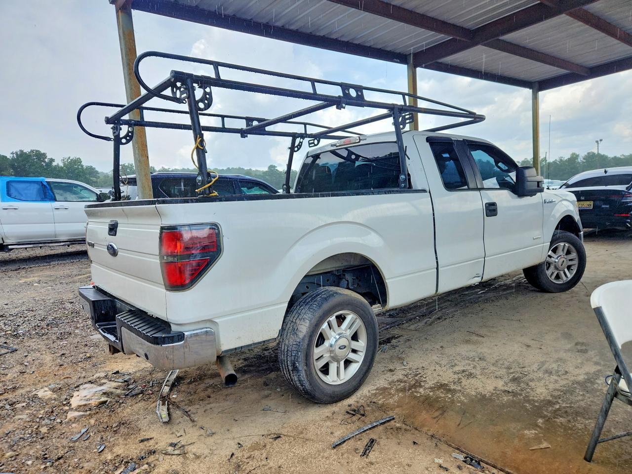 2014 Ford 150 - Фото 3
