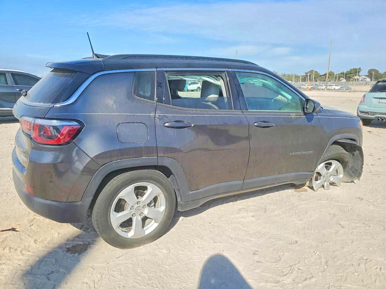 2018 Jeep Compass Latitude - Фото 3