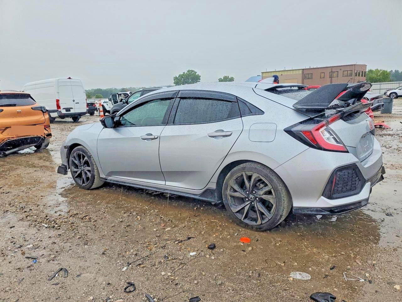 2019 Honda Civic Sport - Фото 2