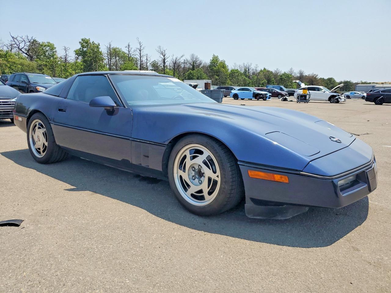 1989 Chevrolet Corvette - Фото 4