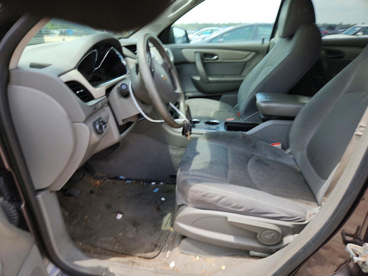 2013 Chevrolet Traverse Ls - Image 7