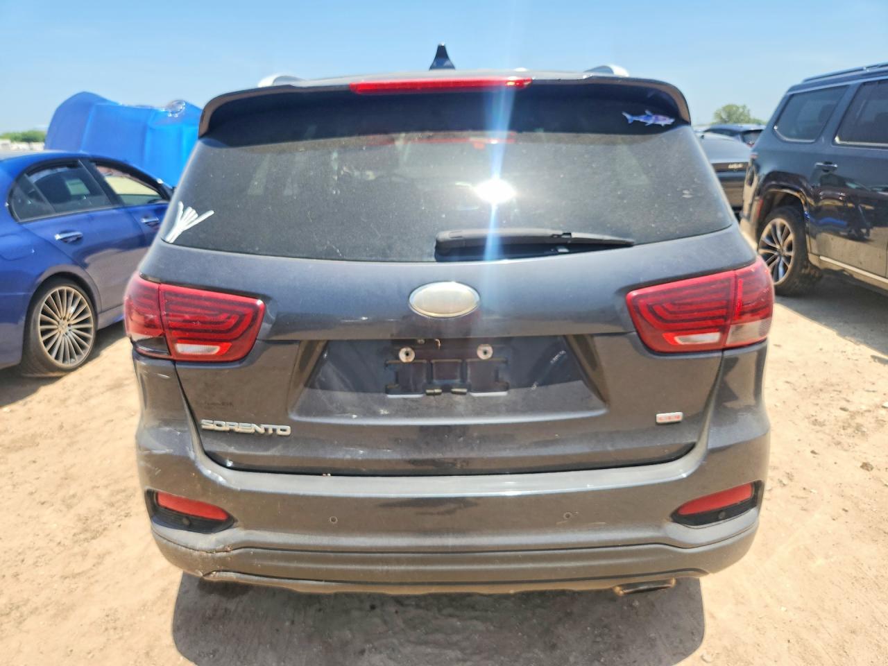 2019 Kia Sorento Lx - Image 6