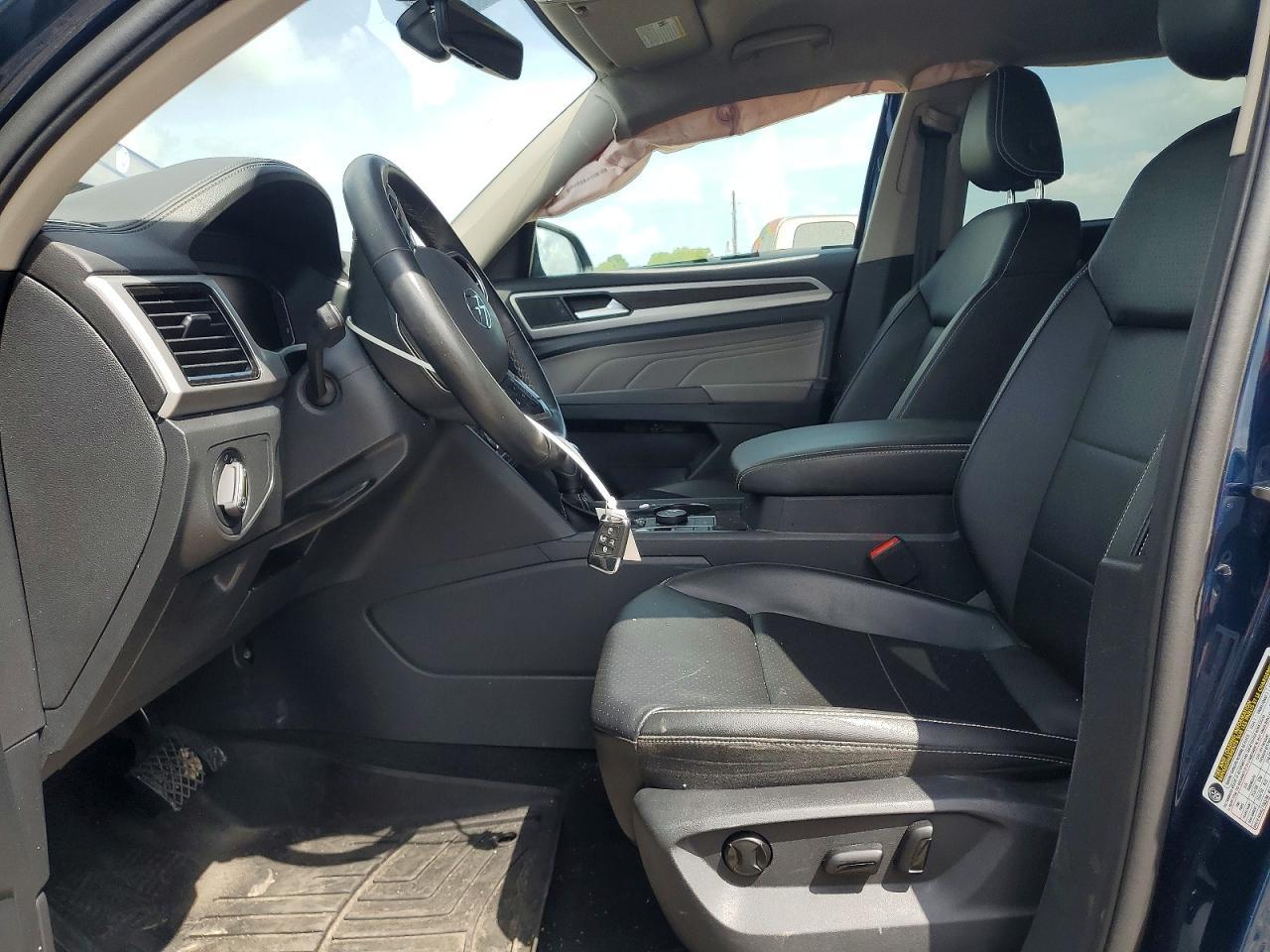 2022 Volkswagen Atlas Se - Фото 7