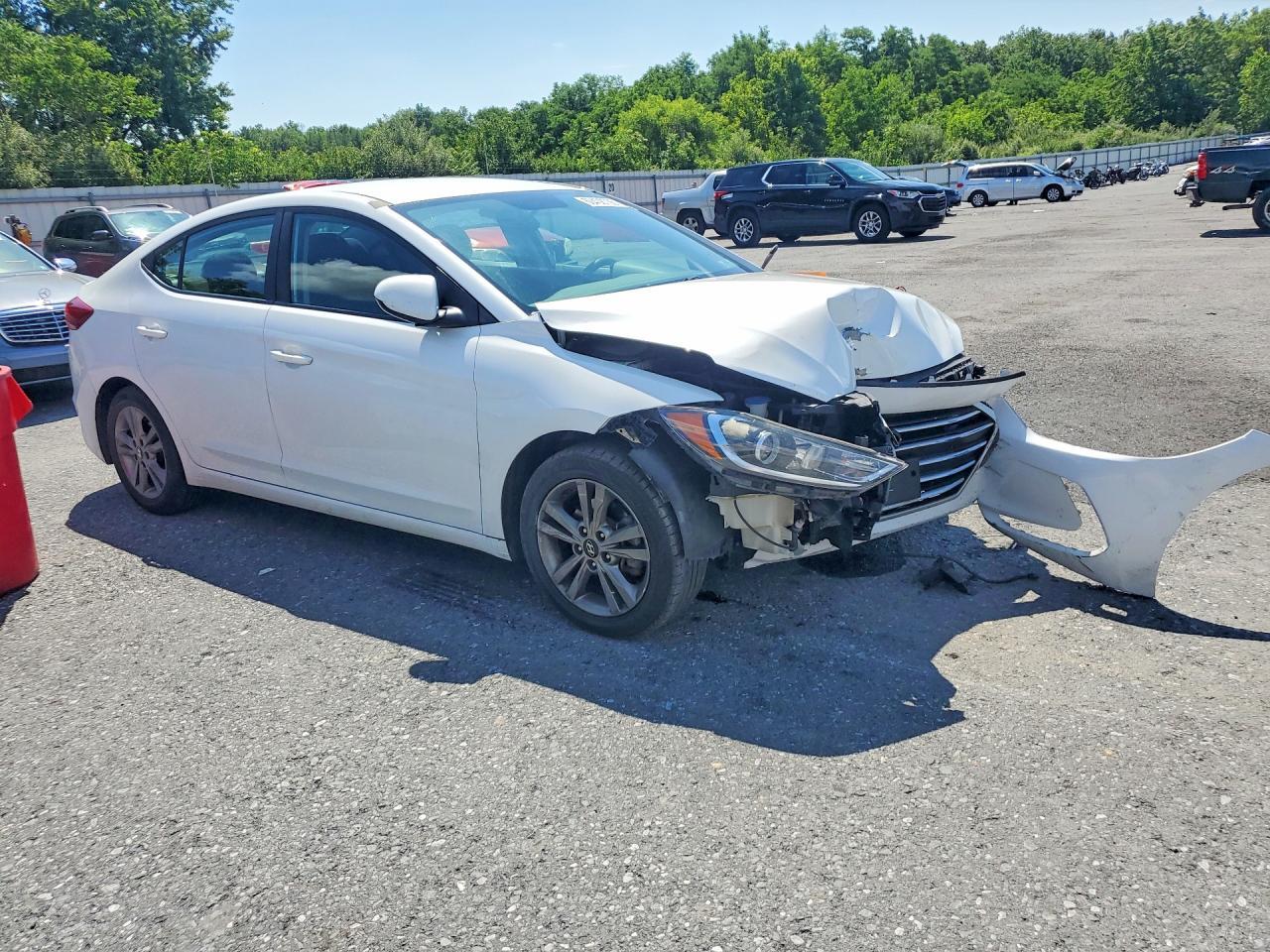 2018 Hyundai Elantra Sel - Image 4