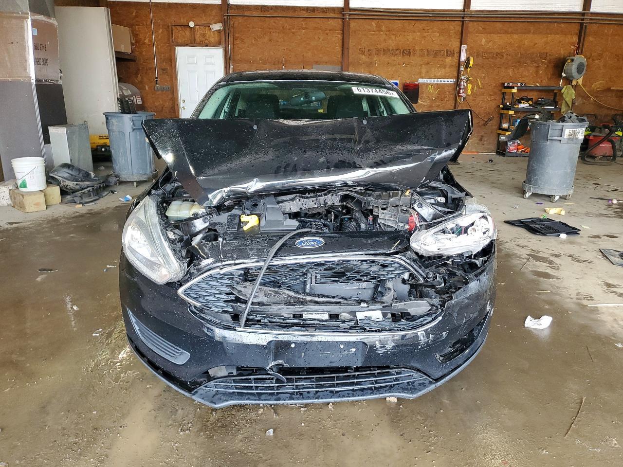 2018 Ford Focus Se - Image 5