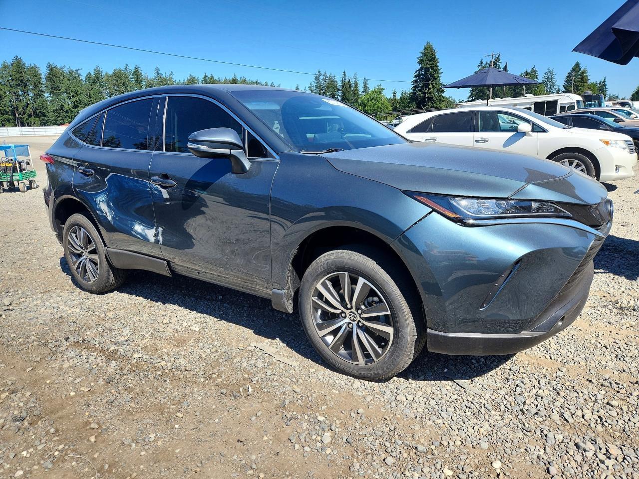 2022 Toyota Venza Le - Фото 4
