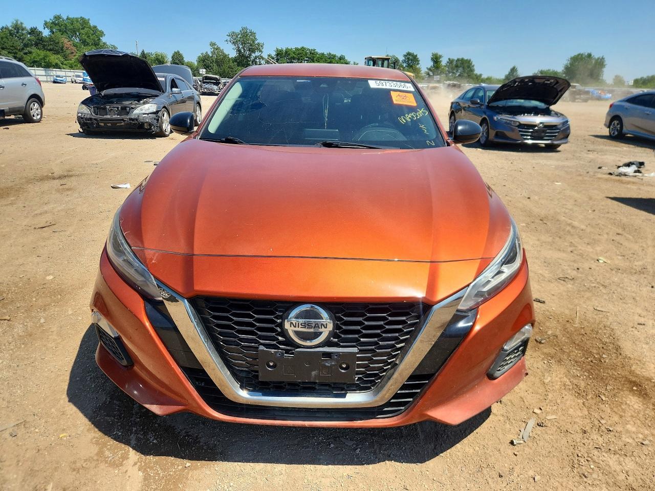 2020 Nissan Altima Sr - Фото 5