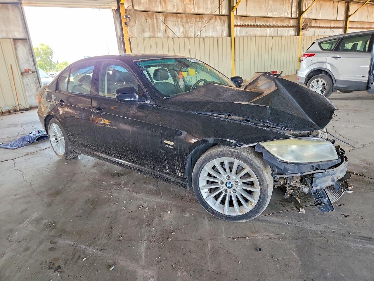 2009 BMW 328 Xi - Image 4