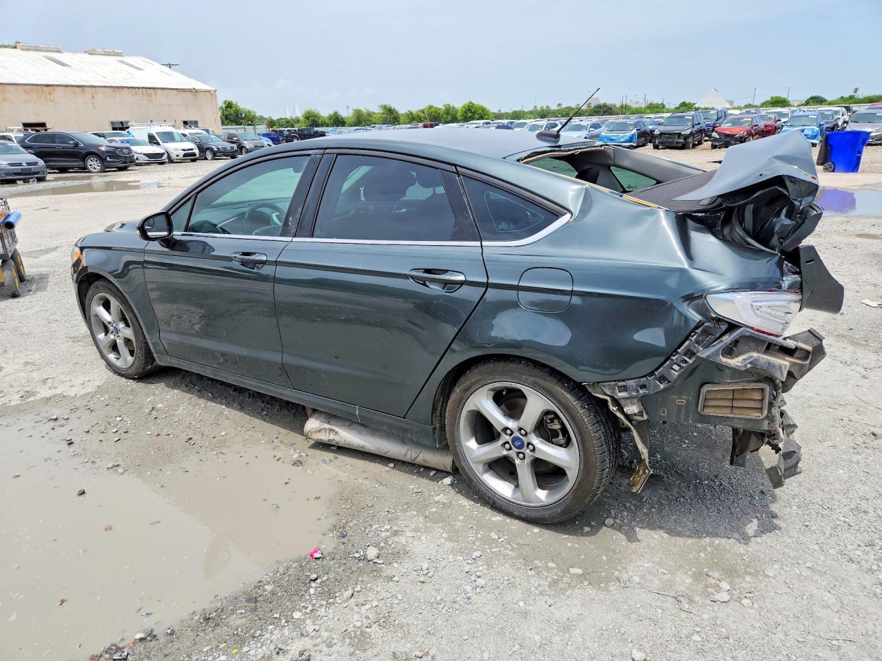 2015 Ford Fusion Se - Image 2