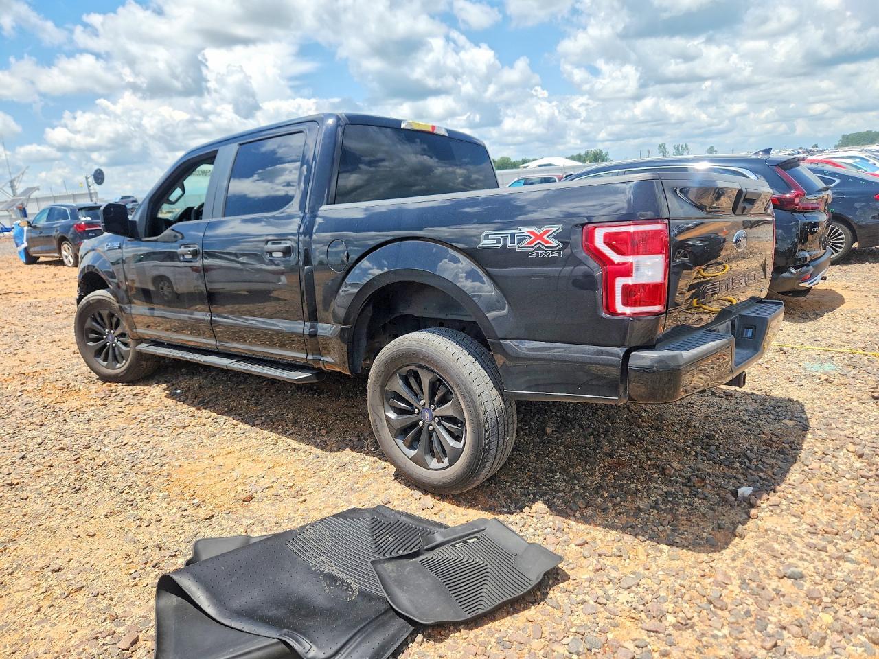 2020 Ford F150 Supercrew - Фото 2