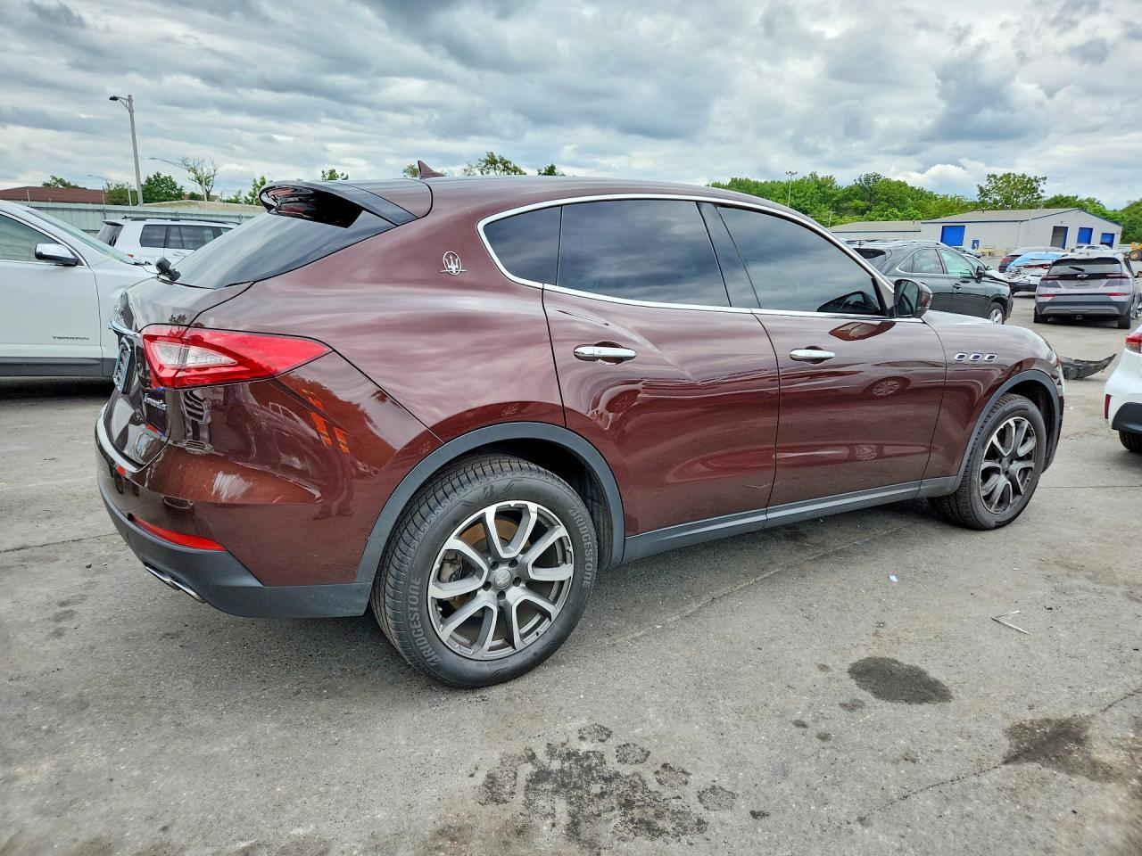 2017 Maserati Levante - Image 3