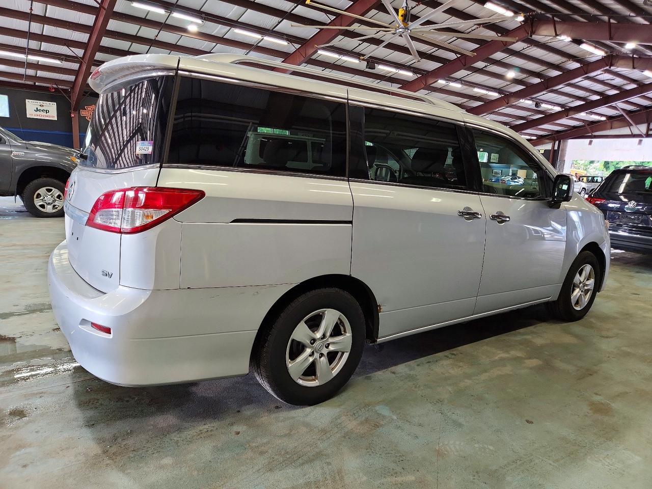 2016 Nissan Quest - Image 3