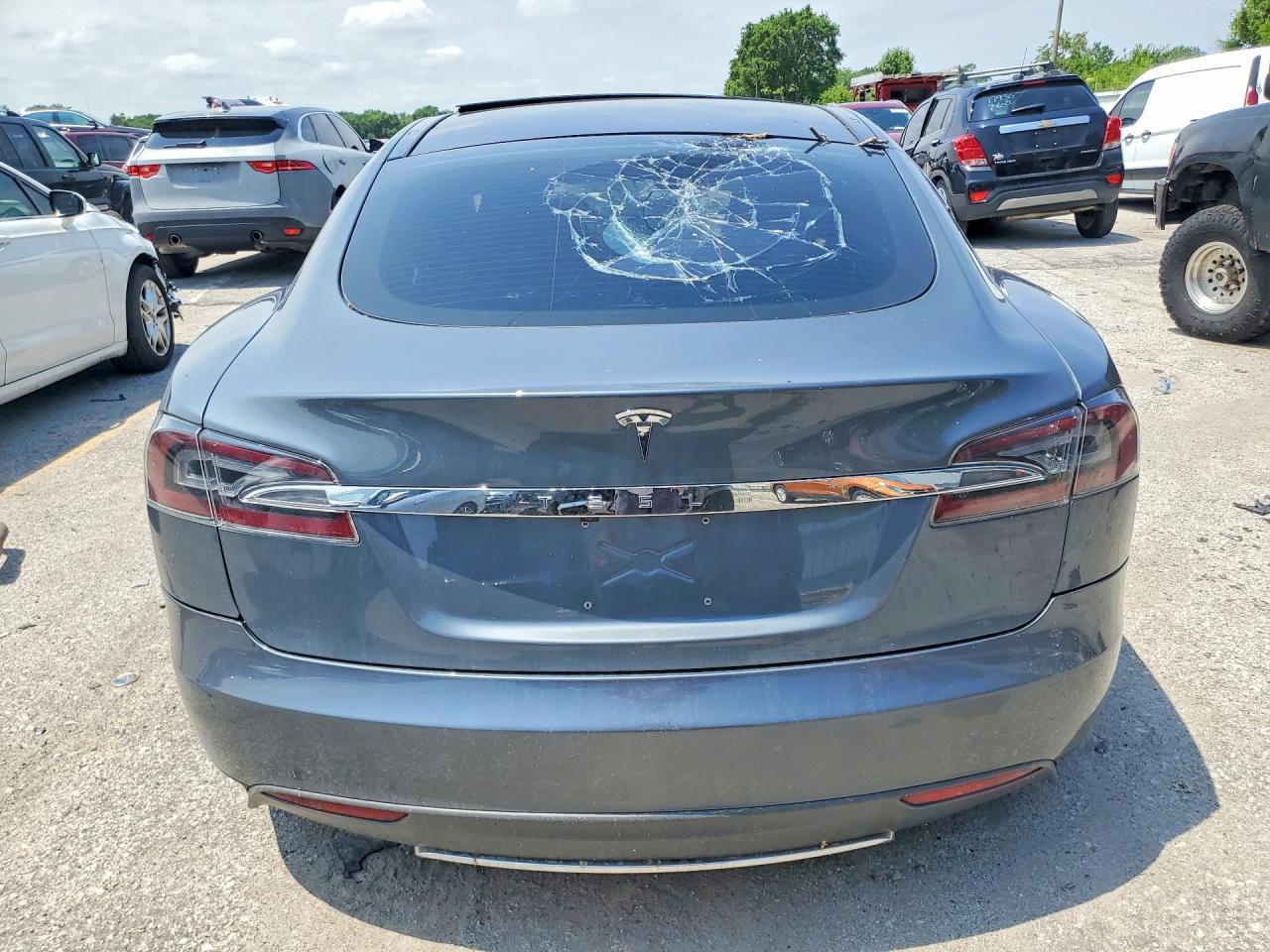 2013 Tesla Model S - Фото 6