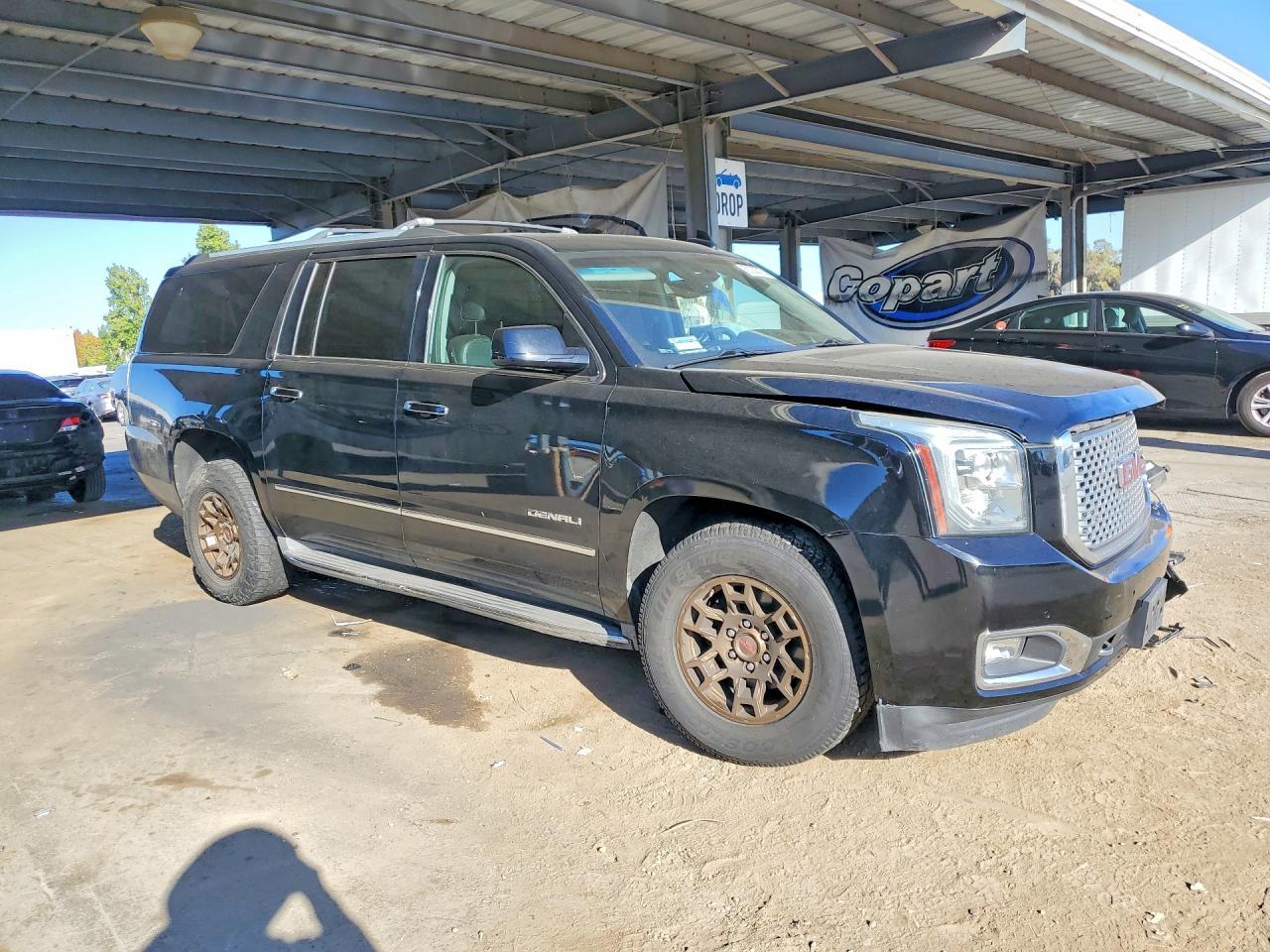 2015 GMC Yukon Xl Denali - Image 4