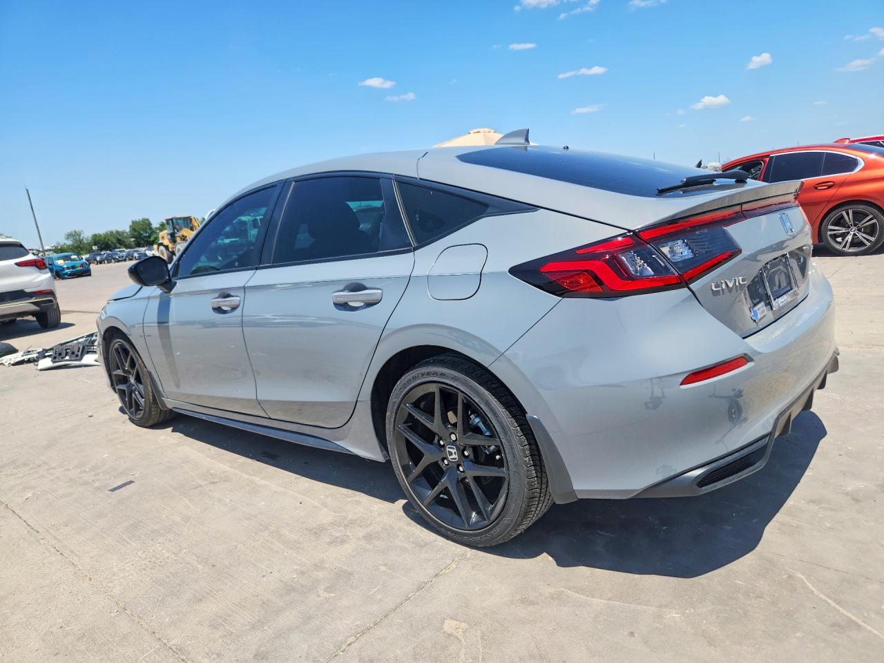 2025 Honda Civic Sport - Фото 2