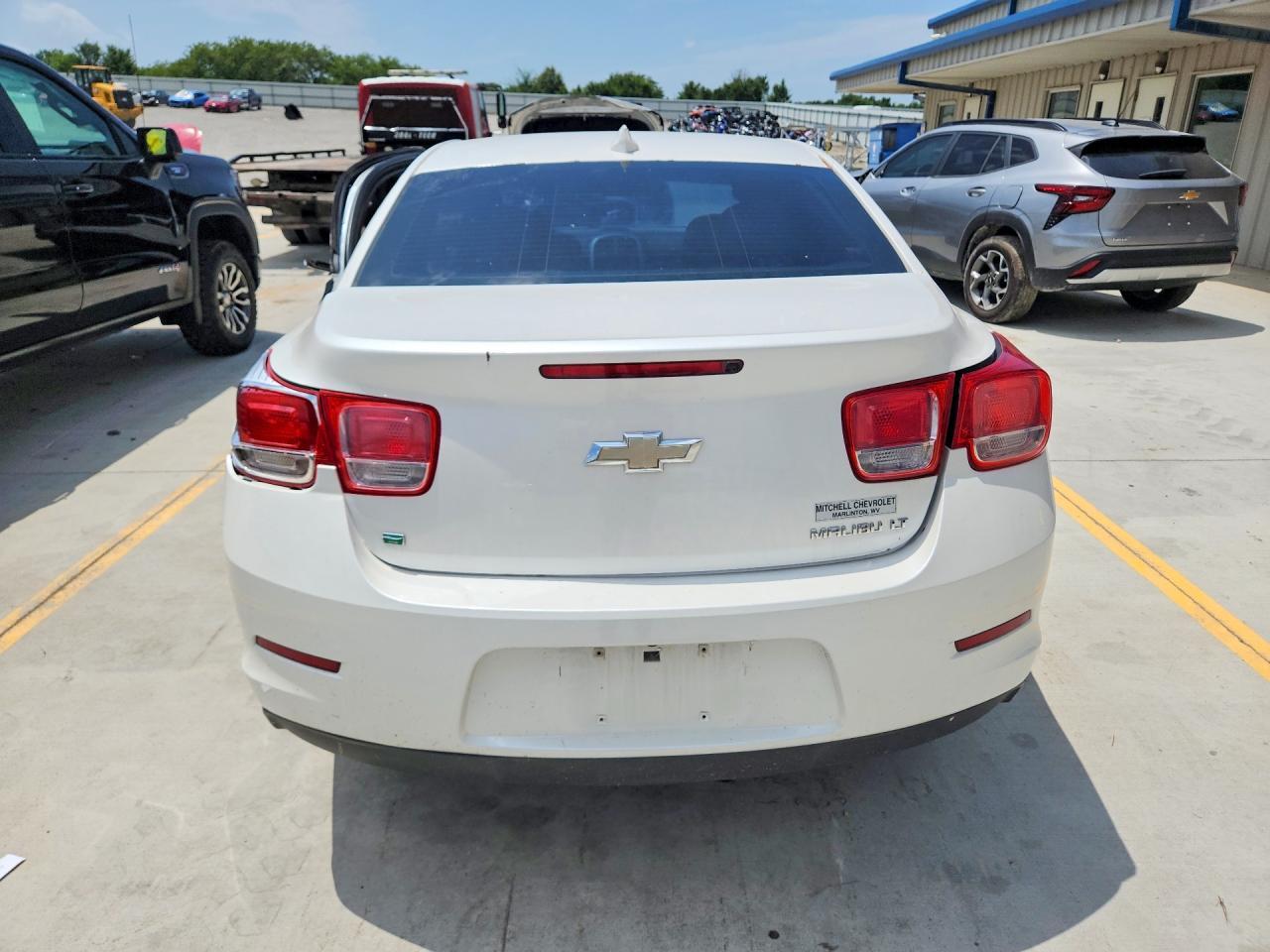 2015 Chevrolet Malibu 1Lt - Image 6